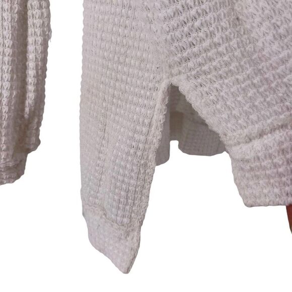 Waffle Knit V Neck Long Sleeve White Fantastic Fawn Top Size M Long Sleeve Basic - Picture 4 of 7